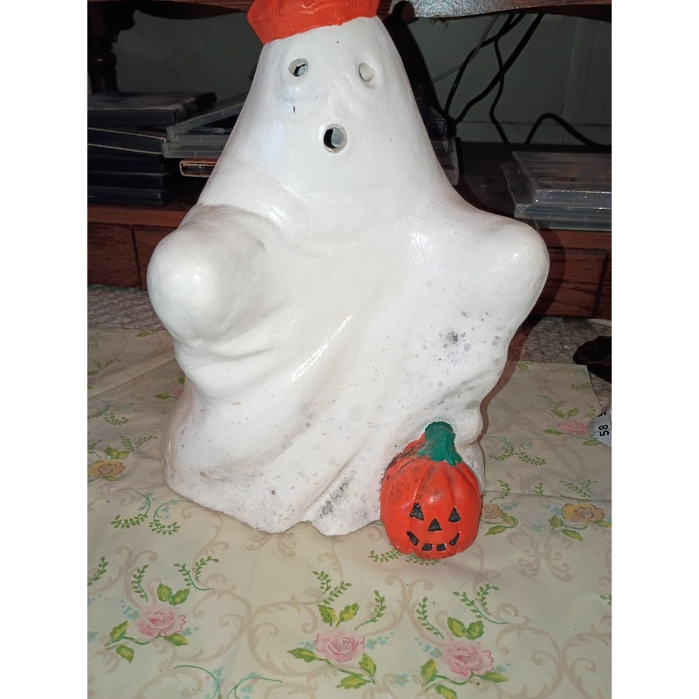 Continental Studios‎ 1976 Ghost Ceramic With Pumpkin Halloween Decoration